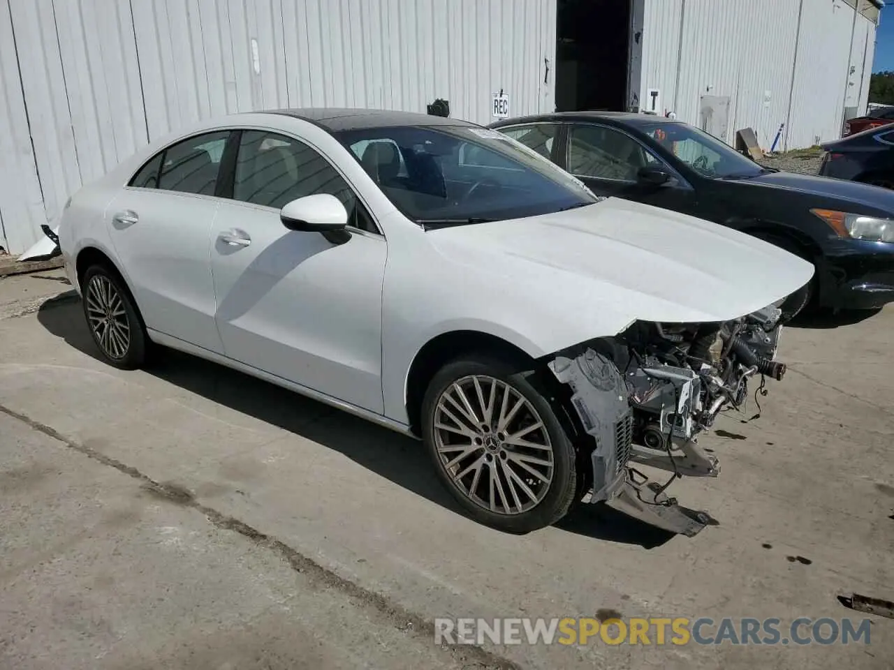 4 Photograph of a damaged car W1K5J4HB7NN267121 MERCEDES-BENZ CLA-CLASS 2022