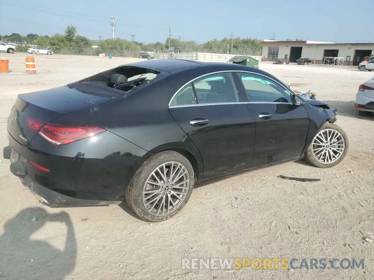 3 Photograph of a damaged car W1K5J4HB8NN259805 MERCEDES-BENZ CLA-CLASS 2022