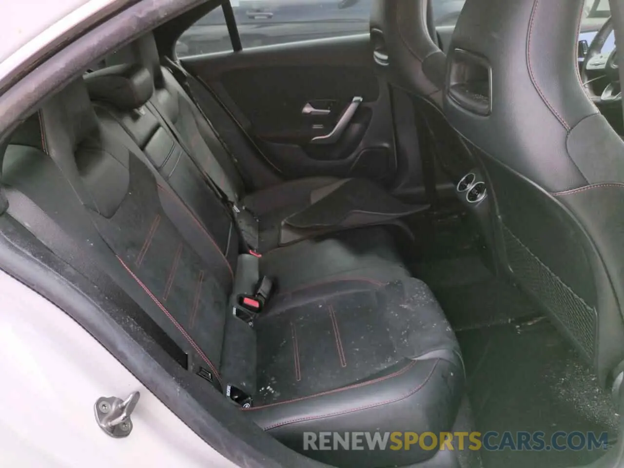 10 Photograph of a damaged car W1K5J5BB0NN320742 MERCEDES-BENZ CLA-CLASS 2022