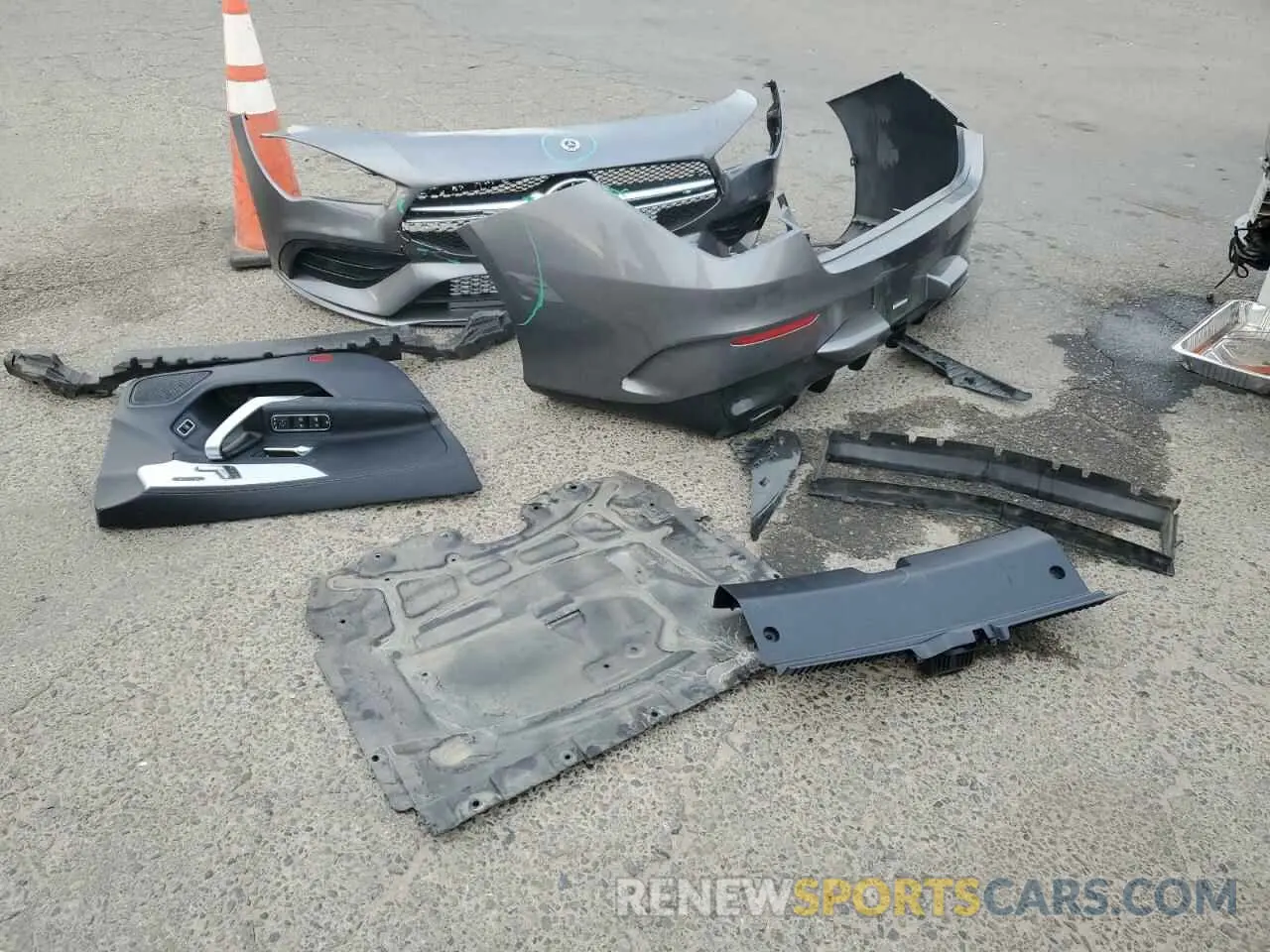 12 Photograph of a damaged car W1K5J5BBXNN296482 MERCEDES-BENZ CLA-CLASS 2022