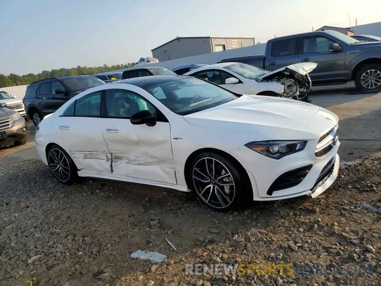 4 Photograph of a damaged car W1K5J5BBXNN319209 MERCEDES-BENZ CLA-CLASS 2022