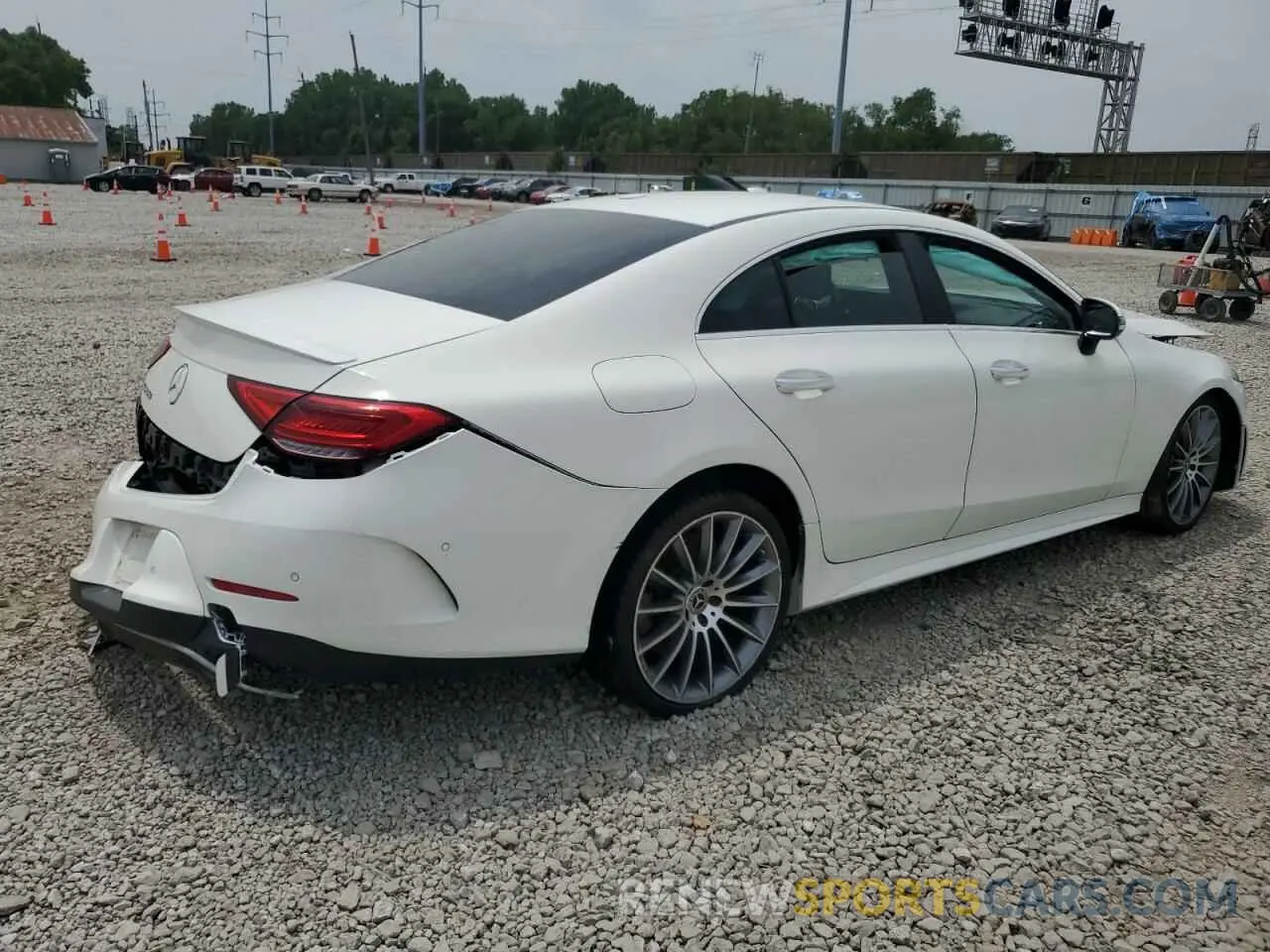 3 Photograph of a damaged car WDD2J5JB9KA030989 MERCEDES-BENZ CLC-CLASS 2019
