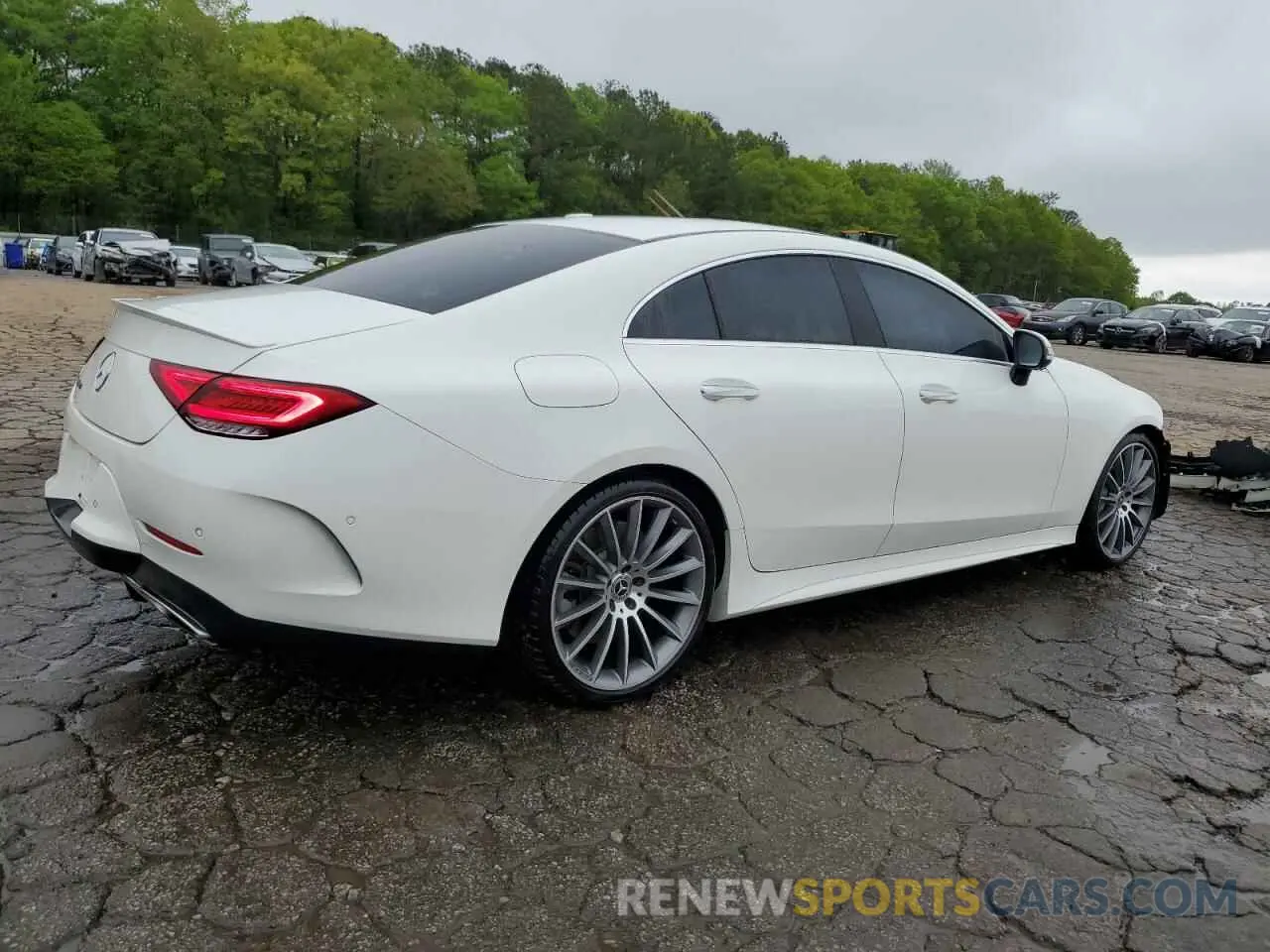 3 Photograph of a damaged car WDD2J5JBXKA027678 MERCEDES-BENZ CLC-CLASS 2019