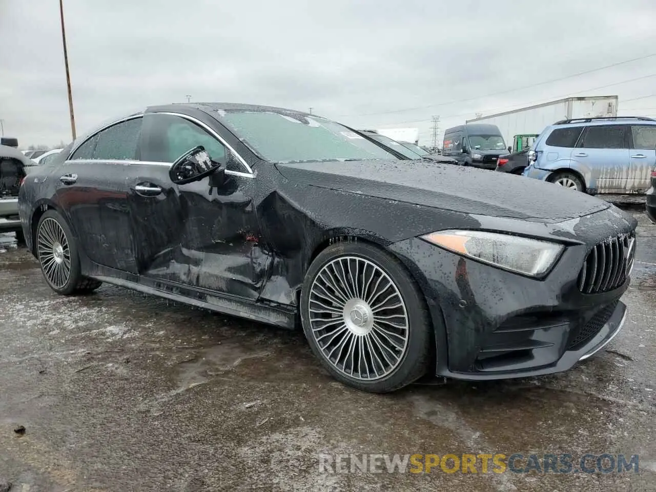 4 Photograph of a damaged car WDD2J5KB0KA018213 MERCEDES-BENZ CLC-CLASS 2019