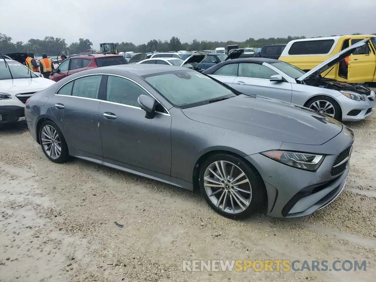 4 Photograph of a damaged car W1K2J5KB2NA103977 MERCEDES-BENZ CLC-CLASS 2022