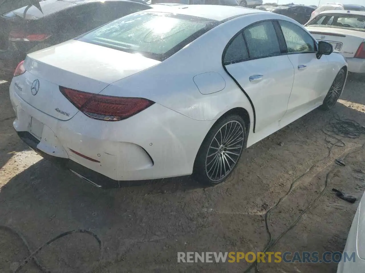 3 Photograph of a damaged car W1K2J5KB7NA107006 MERCEDES-BENZ CLC-CLASS 2022