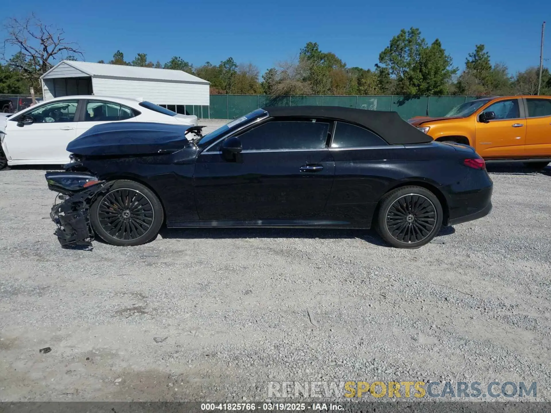 14 Photograph of a damaged car W1KMK4HB7RF031173 MERCEDES-BENZ CLE 300 2024