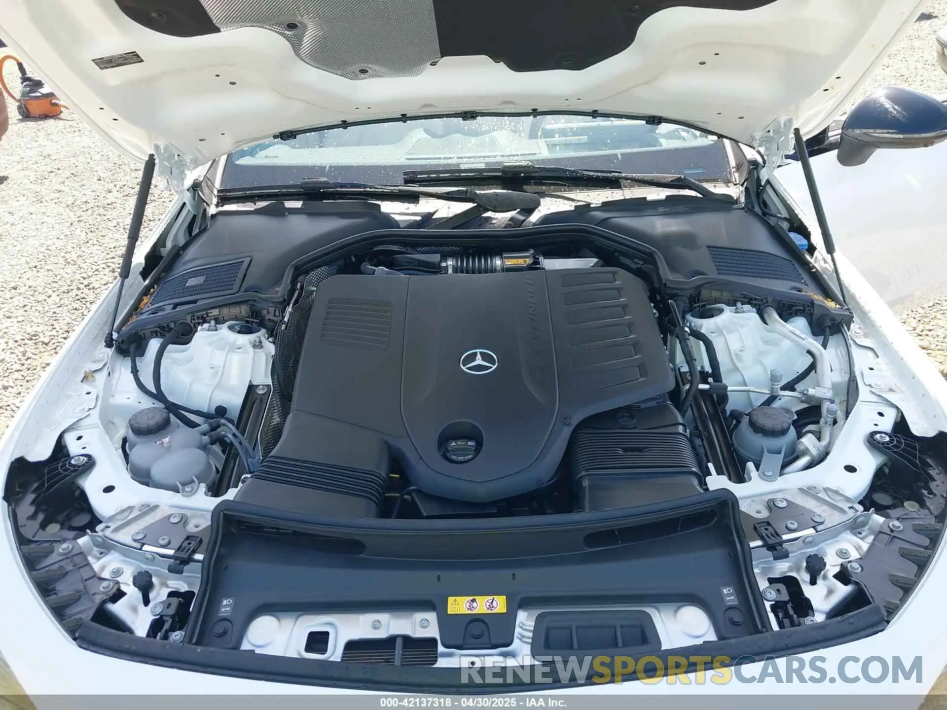 10 Photograph of a damaged car W1KMJ6BB6SF050696 MERCEDES-BENZ CLE 450 2025