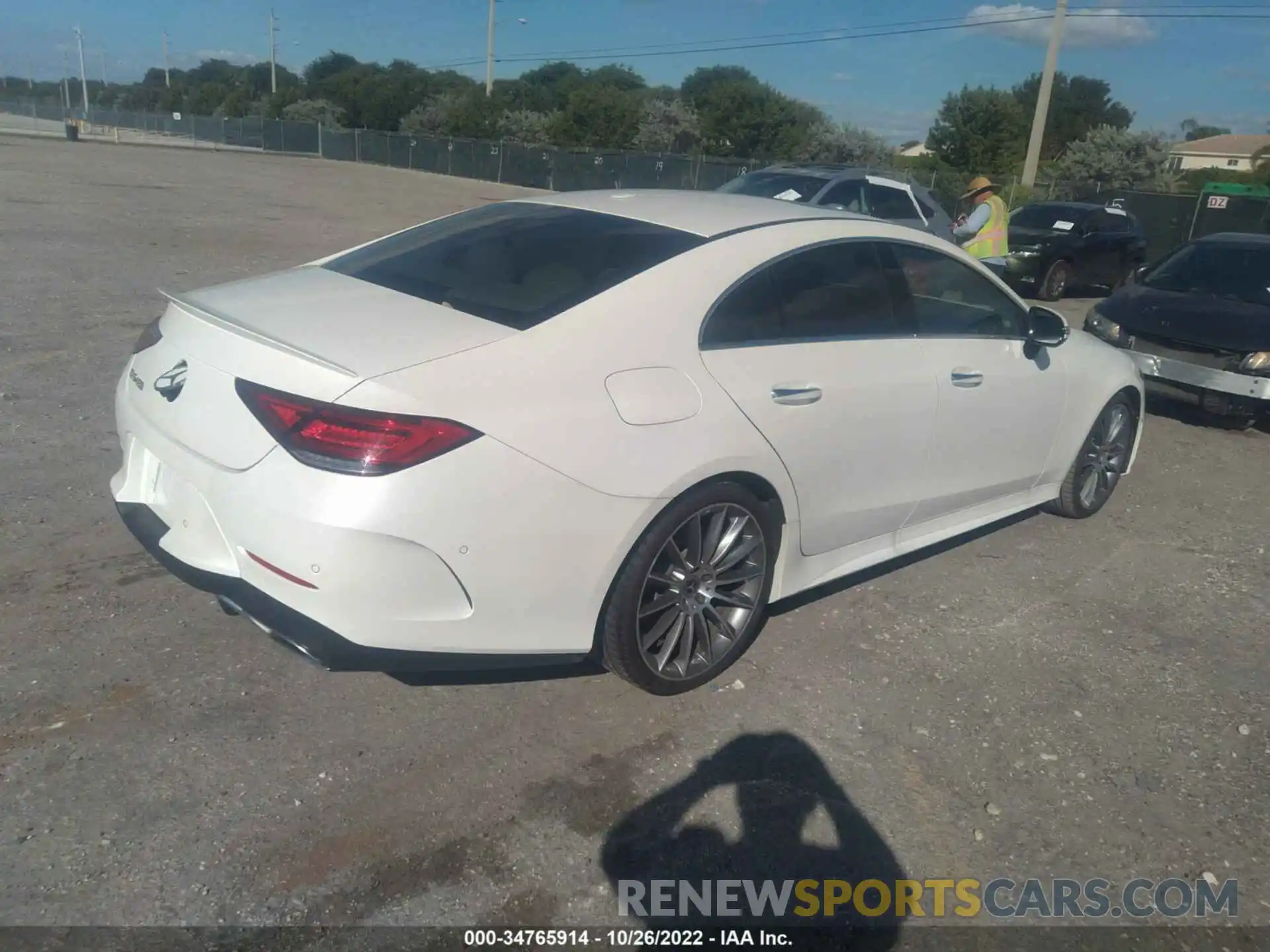 4 Photograph of a damaged car W1K2J5JB7MA087646 MERCEDES-BENZ CLS 2021