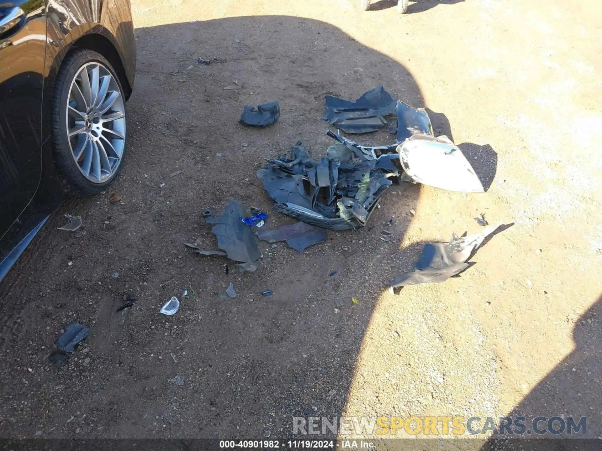 12 Photograph of a damaged car WDD2J5JB0KA027835 MERCEDES-BENZ CLS 450 2019