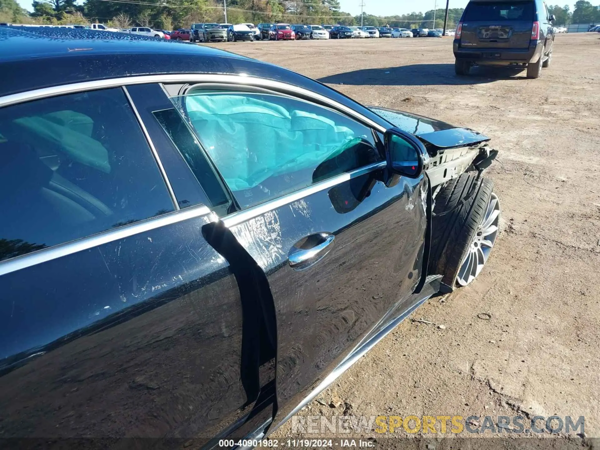 19 Photograph of a damaged car WDD2J5JB0KA027835 MERCEDES-BENZ CLS 450 2019