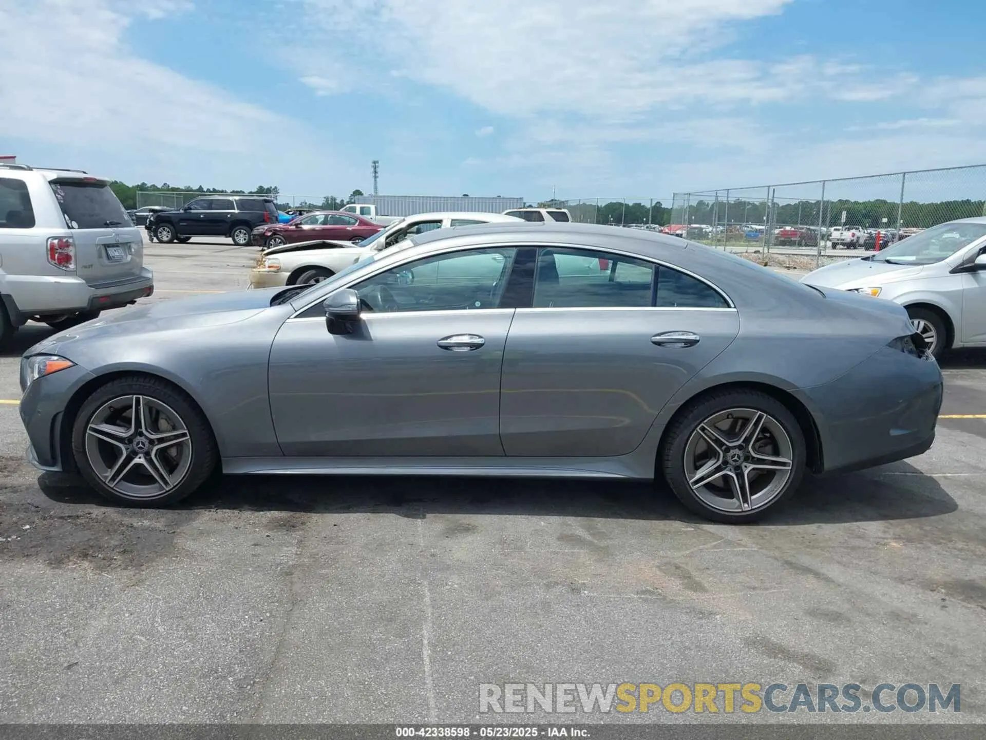 15 Photograph of a damaged car WDD2J5KB1KA019595 MERCEDES-BENZ CLS 450 2019