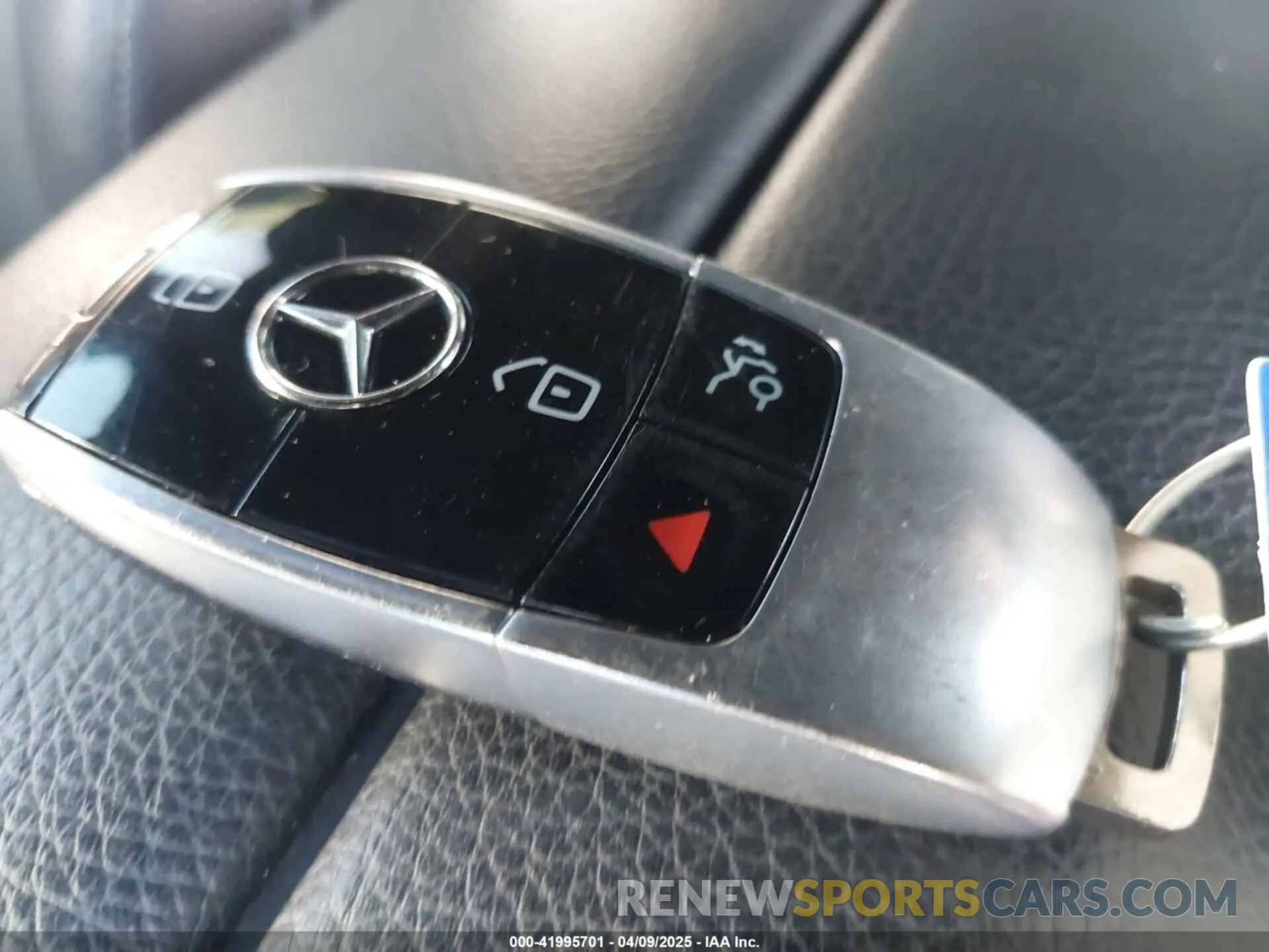 11 Photograph of a damaged car WDD2J5KB5KA041082 MERCEDES-BENZ CLS 450 2019