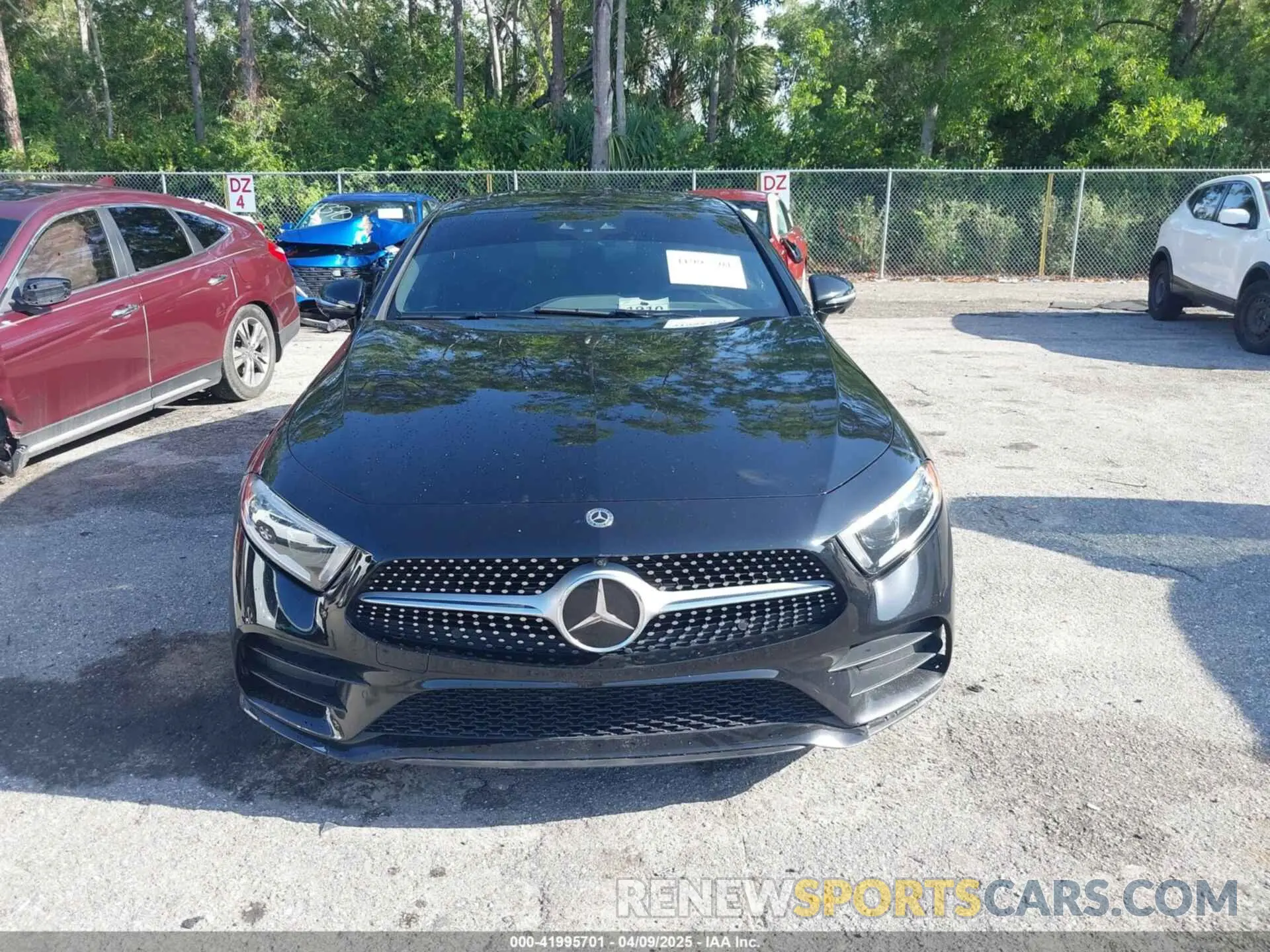 12 Photograph of a damaged car WDD2J5KB5KA041082 MERCEDES-BENZ CLS 450 2019