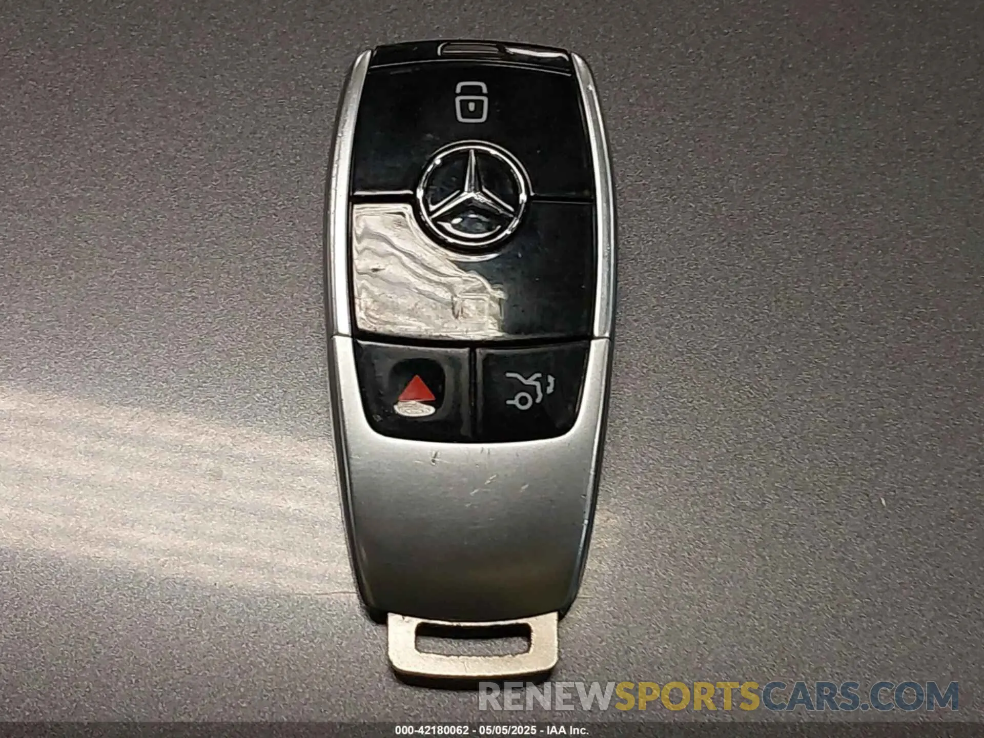 11 Photograph of a damaged car W1K2J5KB3LA071859 MERCEDES-BENZ CLS 450 2020
