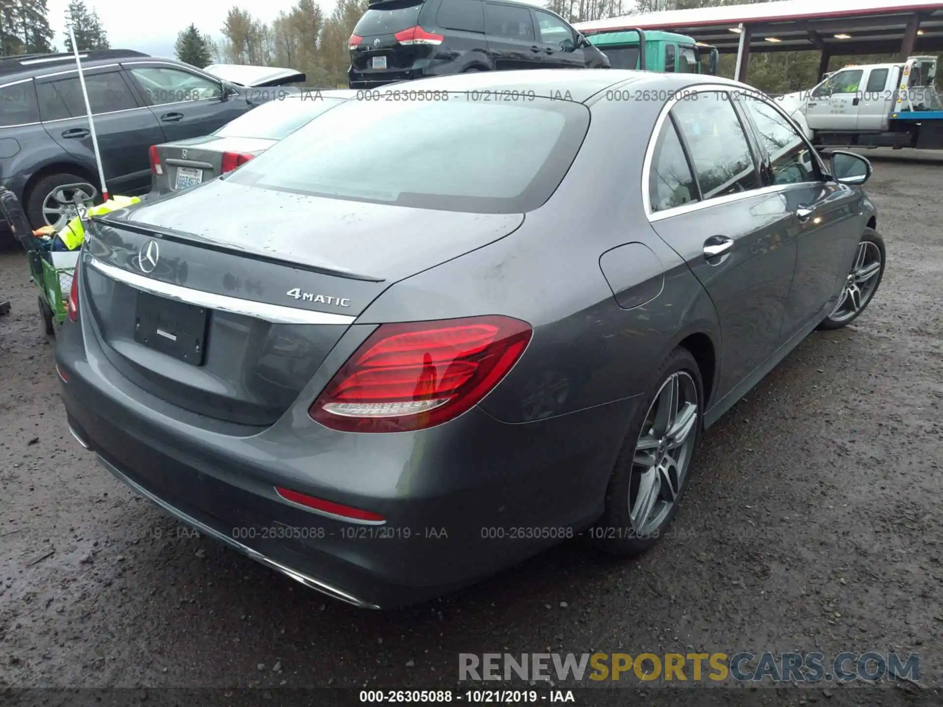 4 Photograph of a damaged car WDDZF4KB5KA593238 MERCEDES-BENZ E 2019