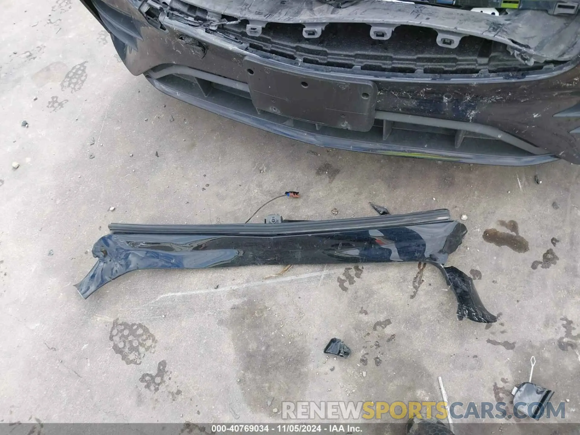 12 Photograph of a damaged car W1KZF8DB8NB091665 MERCEDES-BENZ E 2022