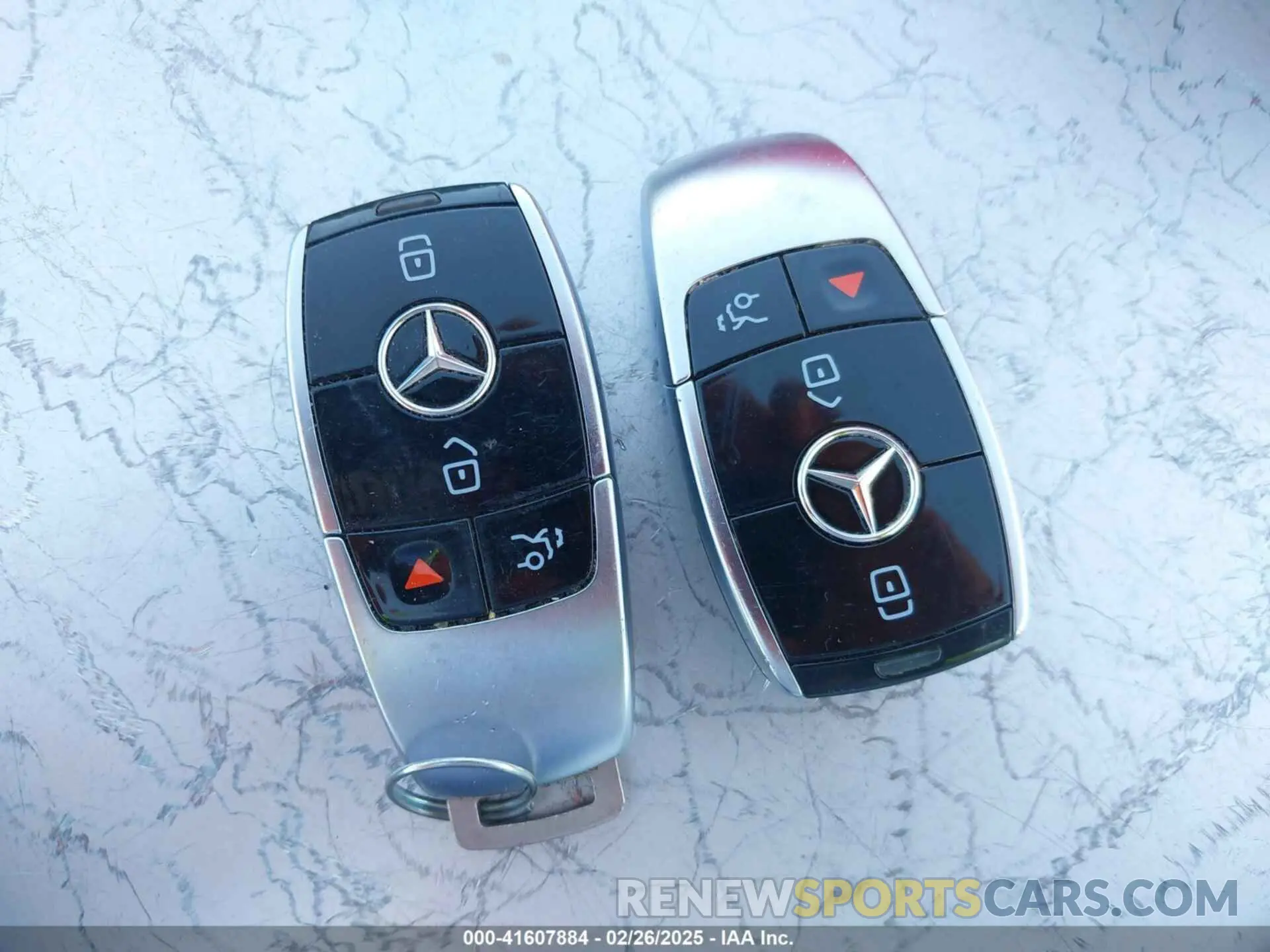 11 Photograph of a damaged car WDDZF4JB0KA548693 MERCEDES-BENZ E 300 2019