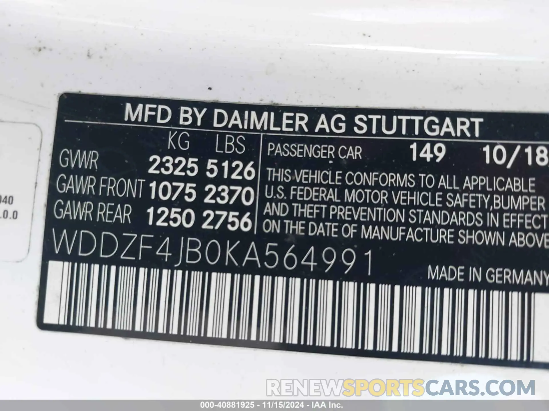 9 Photograph of a damaged car WDDZF4JB0KA564991 MERCEDES-BENZ E 300 2019
