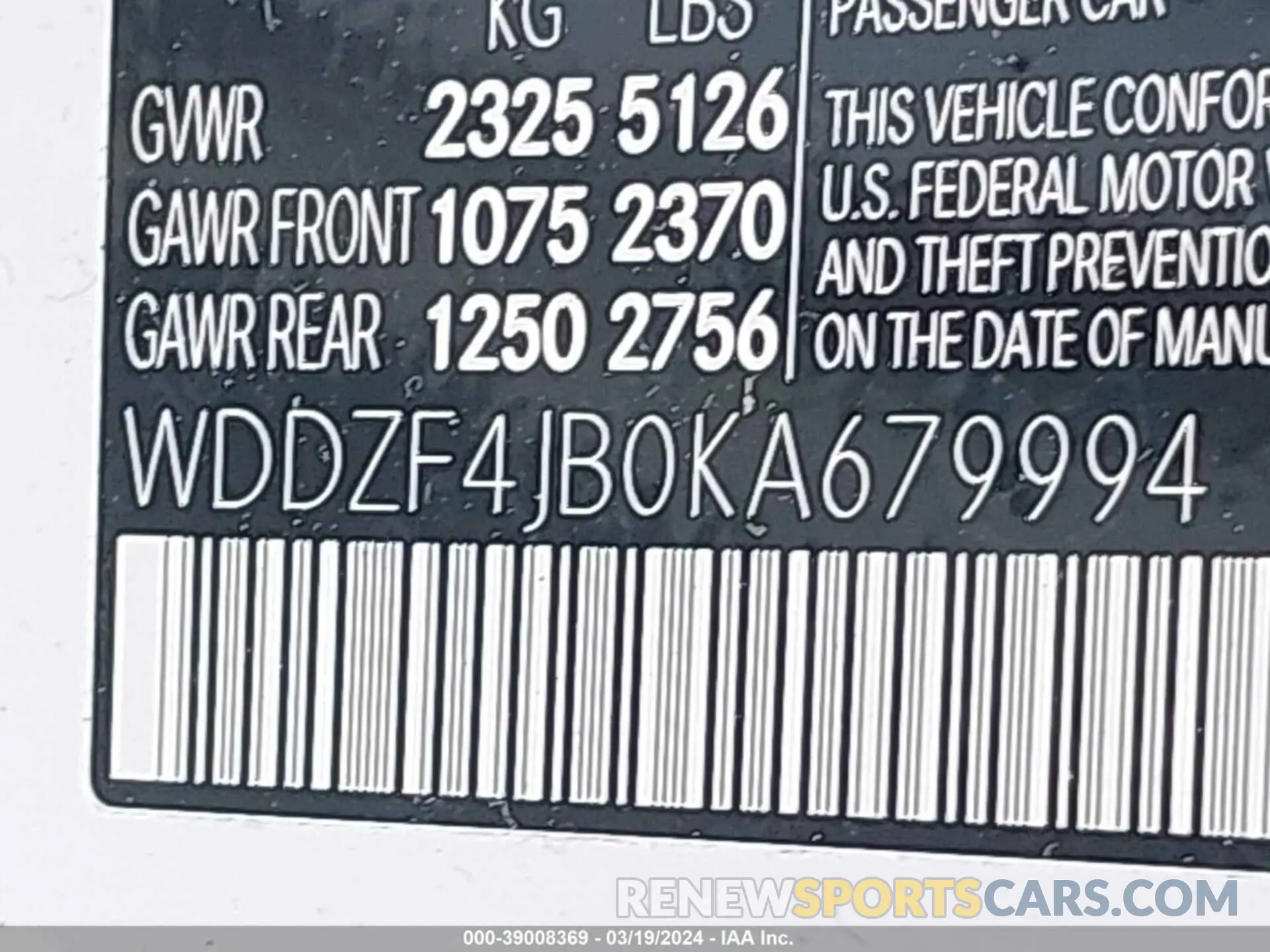 9 Photograph of a damaged car WDDZF4JB0KA679994 MERCEDES-BENZ E 300 2019
