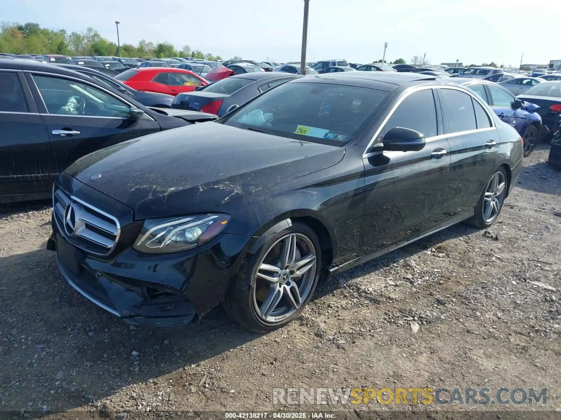 2 Photograph of a damaged car WDDZF4JB2KA503013 MERCEDES-BENZ E 300 2019