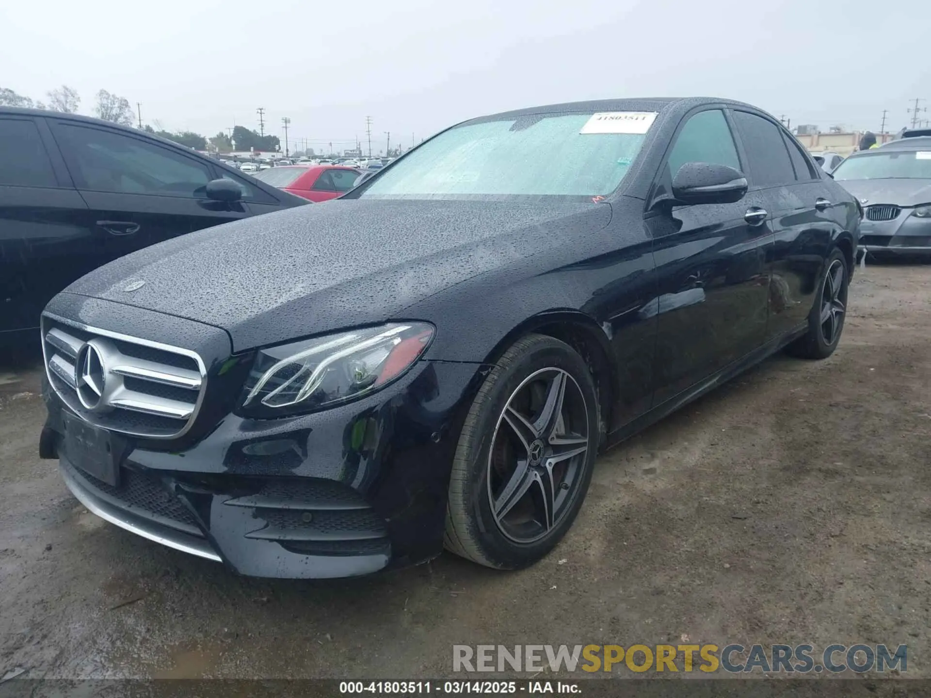 2 Photograph of a damaged car WDDZF4JB8KA526831 MERCEDES-BENZ E 300 2019