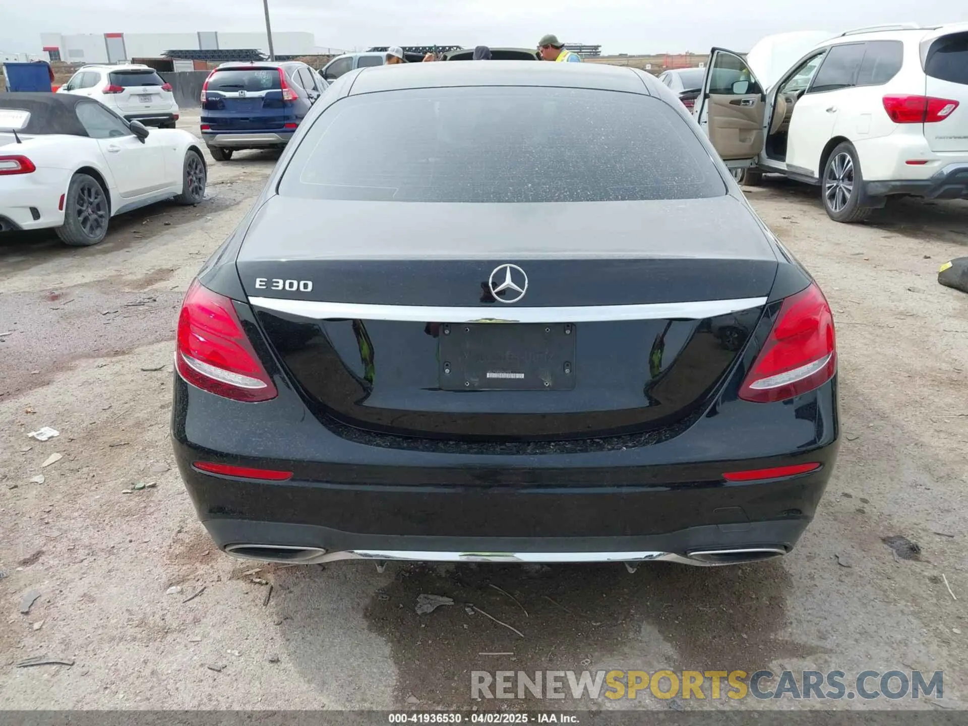 16 Photograph of a damaged car WDDZF4JB9KA547672 MERCEDES-BENZ E 300 2019
