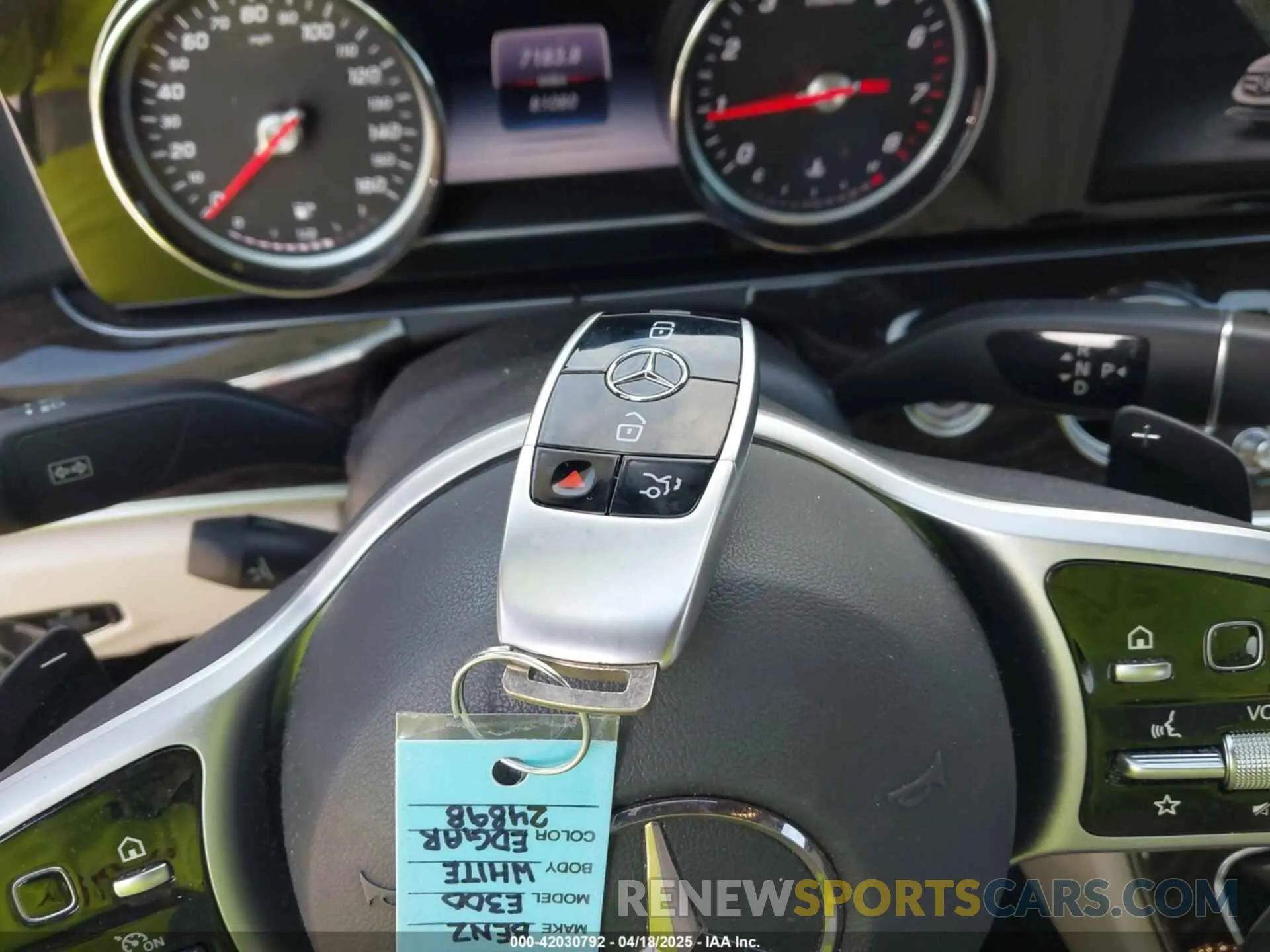 11 Photograph of a damaged car WDDZF4JBXKA504054 MERCEDES-BENZ E 300 2019