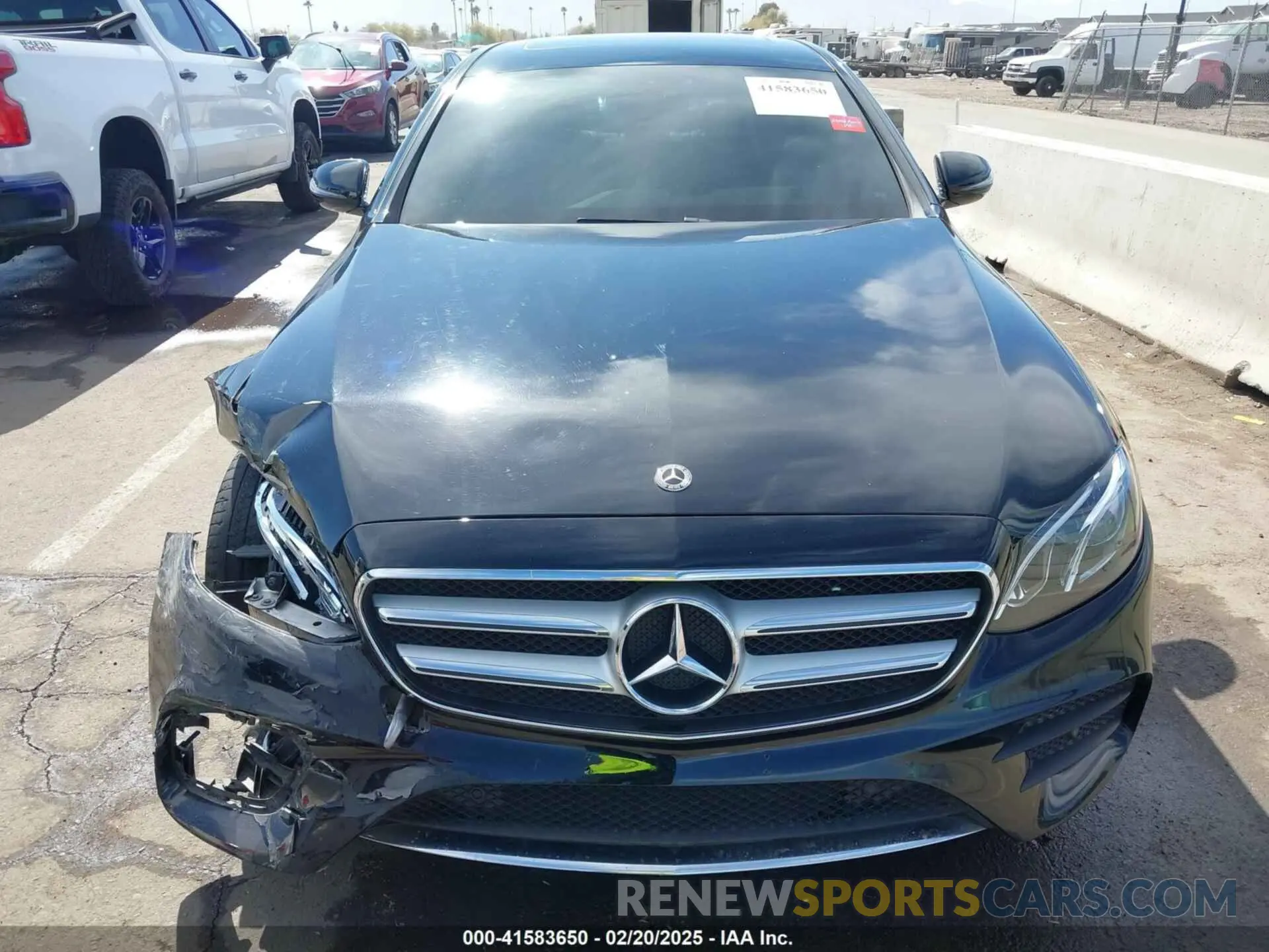 12 Photograph of a damaged car WDDZF4JBXKA549463 MERCEDES-BENZ E 300 2019