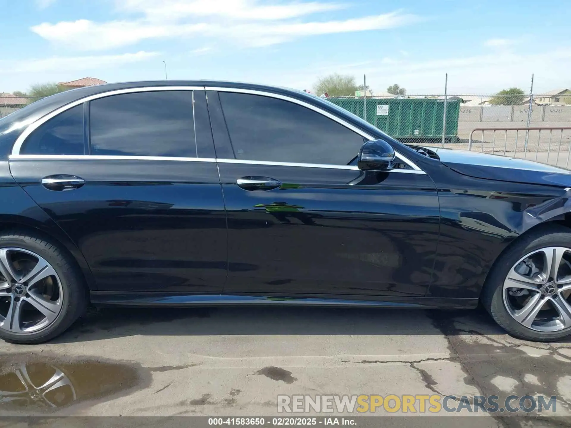13 Photograph of a damaged car WDDZF4JBXKA549463 MERCEDES-BENZ E 300 2019