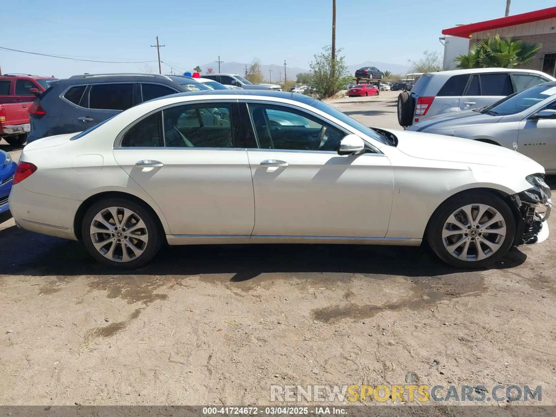 13 Photograph of a damaged car WDDZF4JBXKA597397 MERCEDES-BENZ E 300 2019