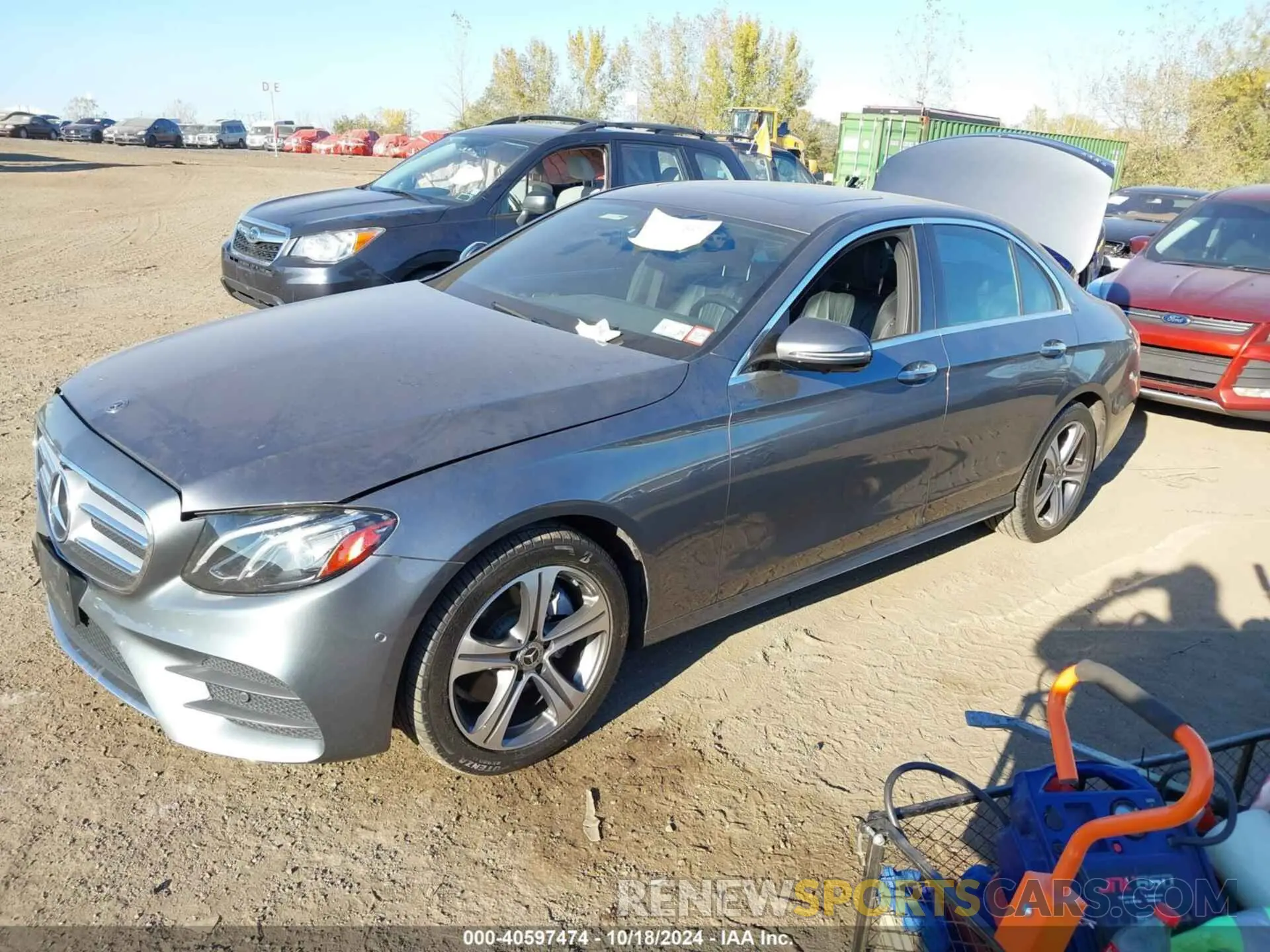2 Photograph of a damaged car WDDZF4KB0KA512713 MERCEDES-BENZ E 300 2019