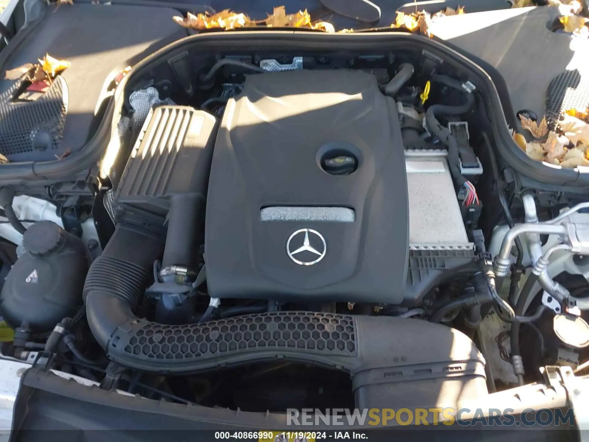 10 Photograph of a damaged car WDDZF4KB1KA551388 MERCEDES-BENZ E 300 2019