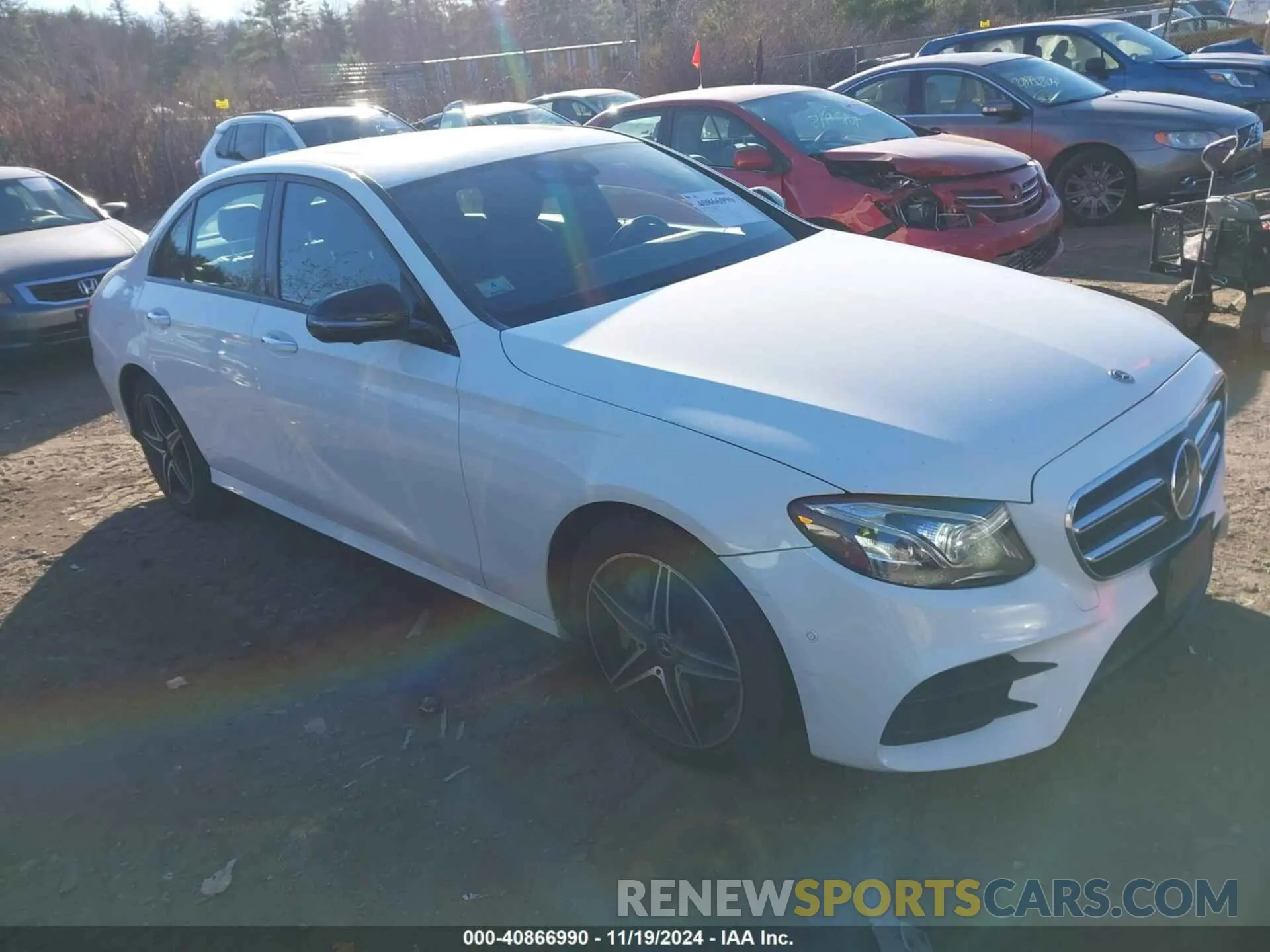 13 Photograph of a damaged car WDDZF4KB1KA551388 MERCEDES-BENZ E 300 2019