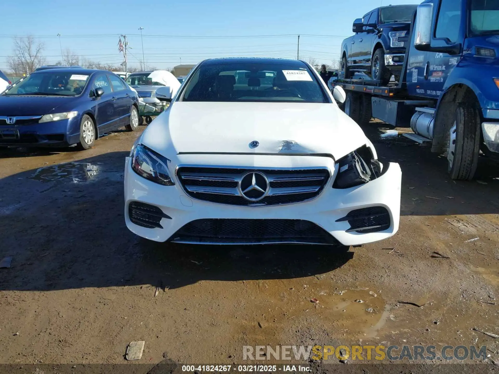 6 Photograph of a damaged car WDDZF4KB7KA544039 MERCEDES-BENZ E 300 2019