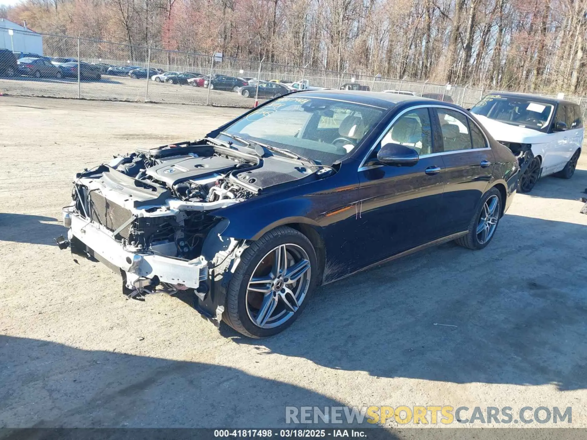 2 Photograph of a damaged car WDDZF4KB8KA592634 MERCEDES-BENZ E 300 2019