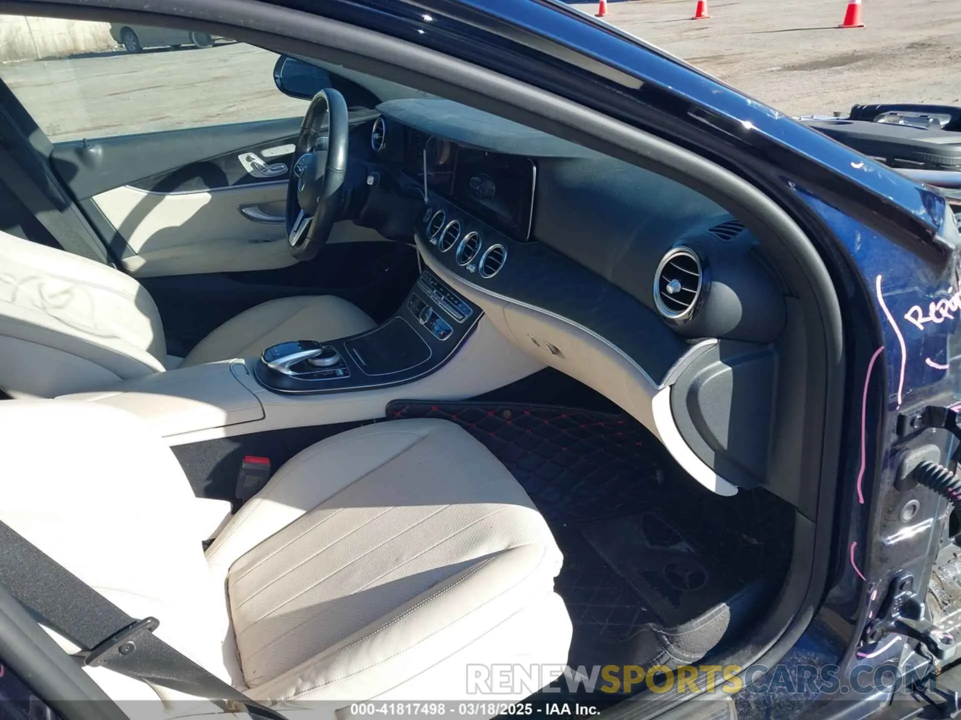 5 Photograph of a damaged car WDDZF4KB8KA592634 MERCEDES-BENZ E 300 2019