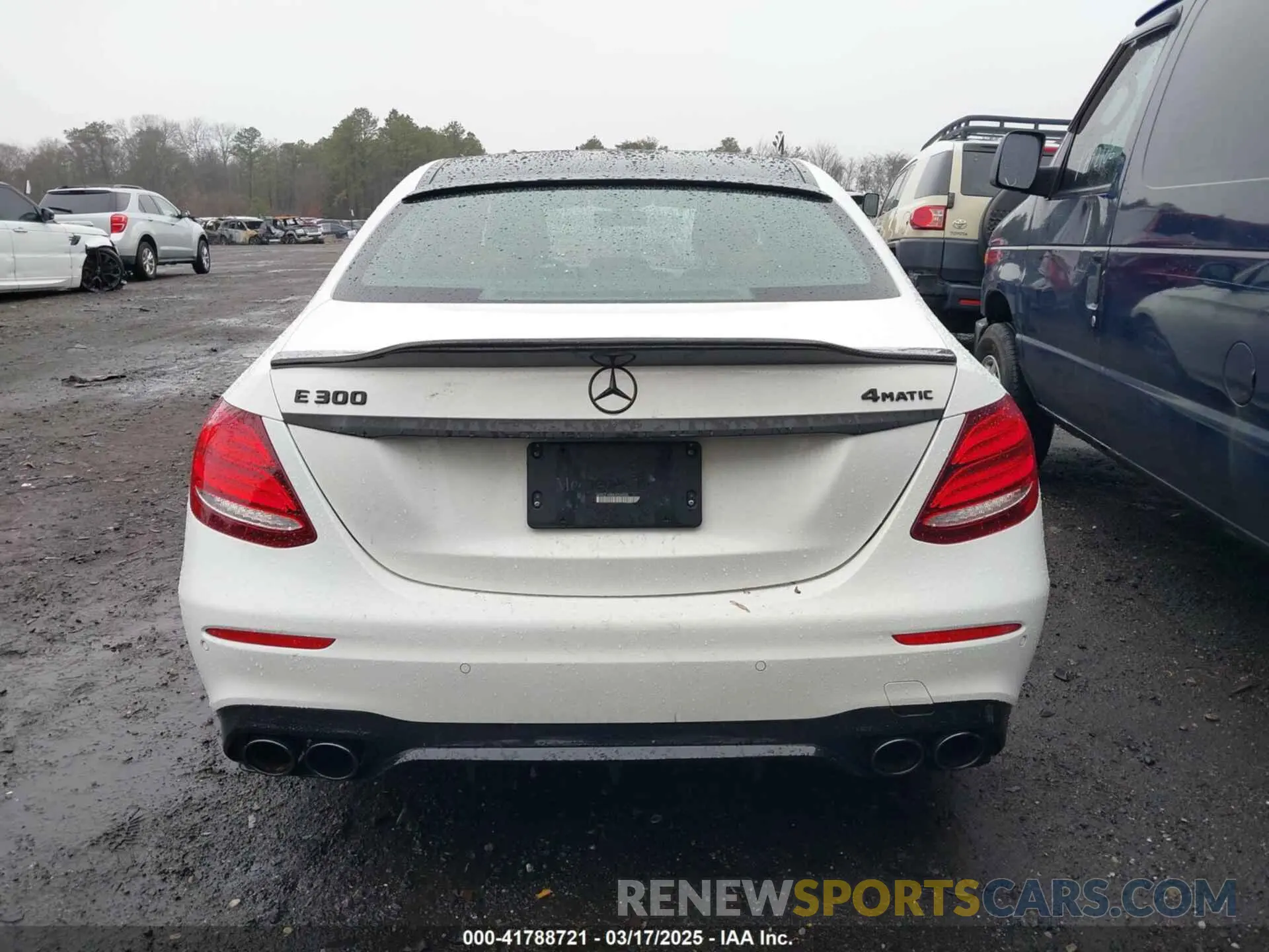 16 Photograph of a damaged car WDDZF4KBXKA514520 MERCEDES-BENZ E 300 2019