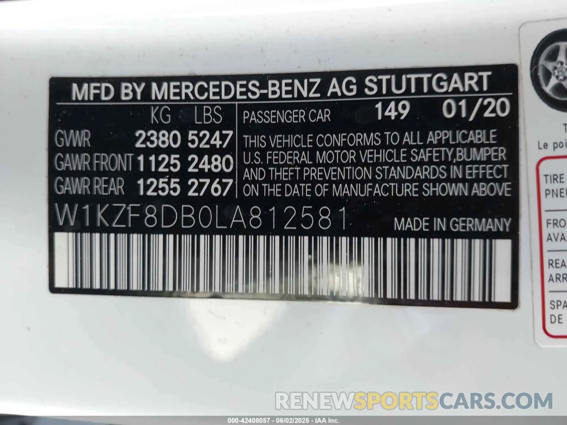 9 Photograph of a damaged car W1KZF8DB0LA812581 MERCEDES-BENZ E 350 2020