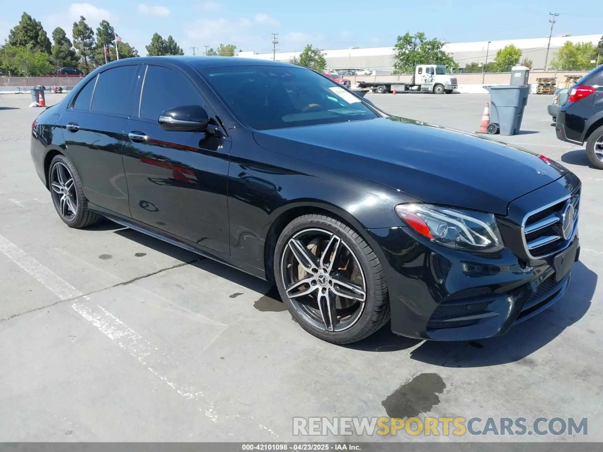 1 Photograph of a damaged car W1KZF8DB8LA827586 MERCEDES-BENZ E 350 2020