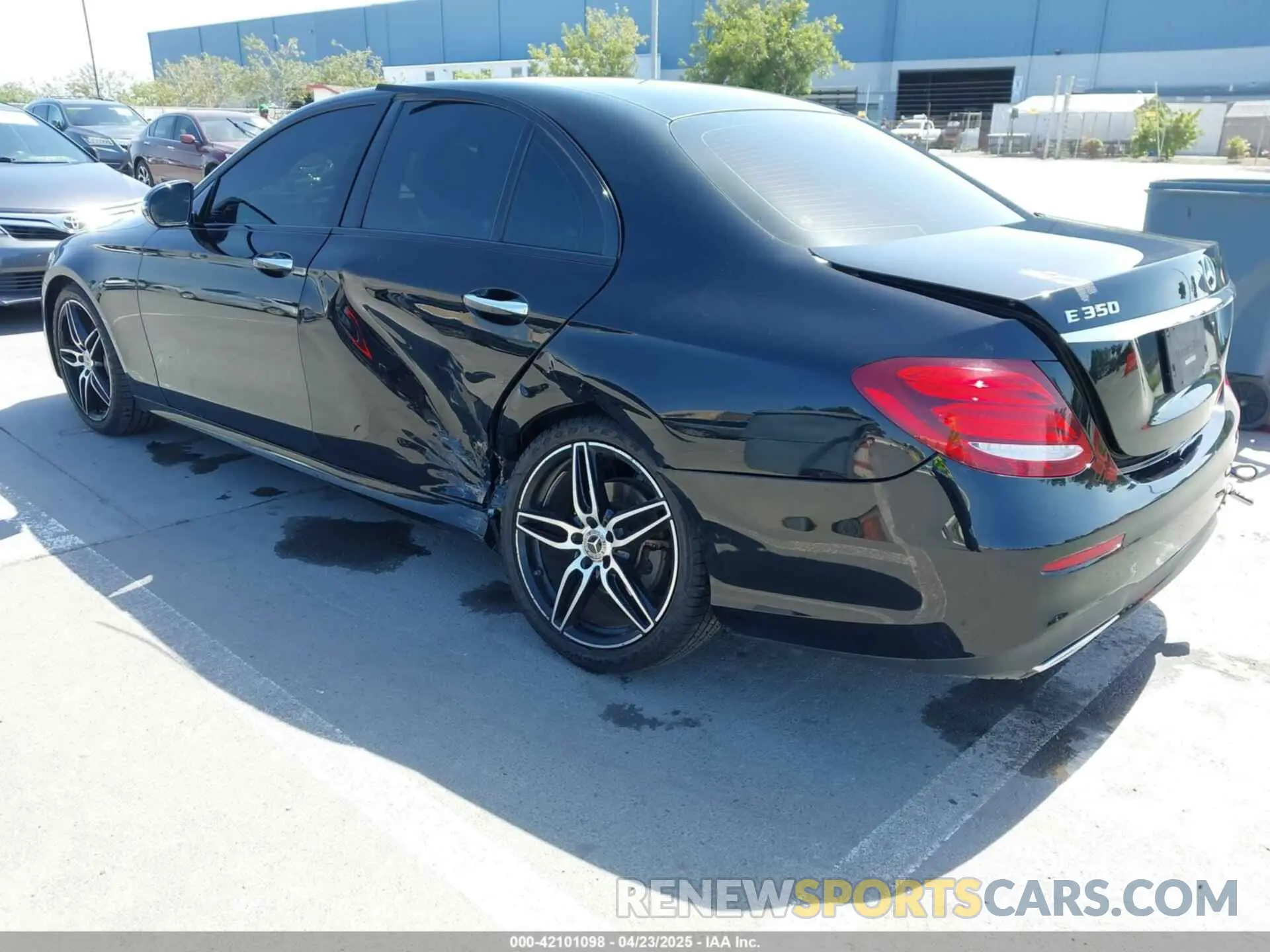 3 Photograph of a damaged car W1KZF8DB8LA827586 MERCEDES-BENZ E 350 2020