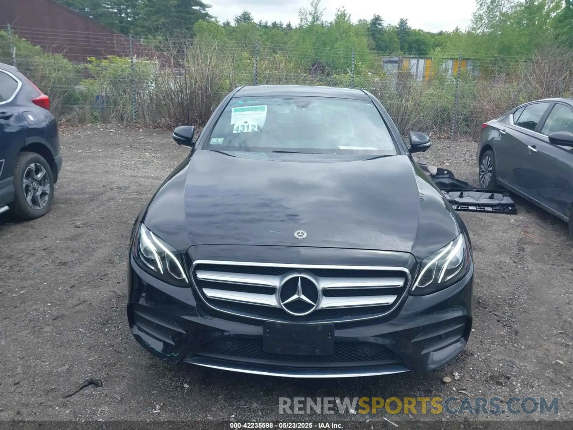 13 Photograph of a damaged car W1KZF8EB3LA822200 MERCEDES-BENZ E 350 2020