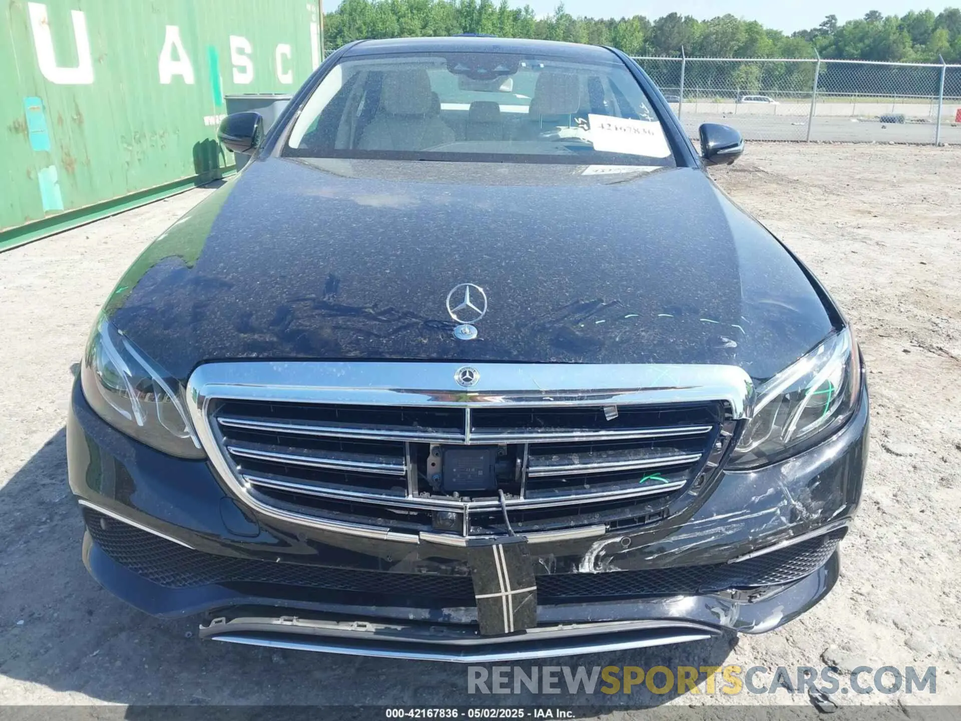 12 Photograph of a damaged car W1KZF8EB8LA771731 MERCEDES-BENZ E 350 2020