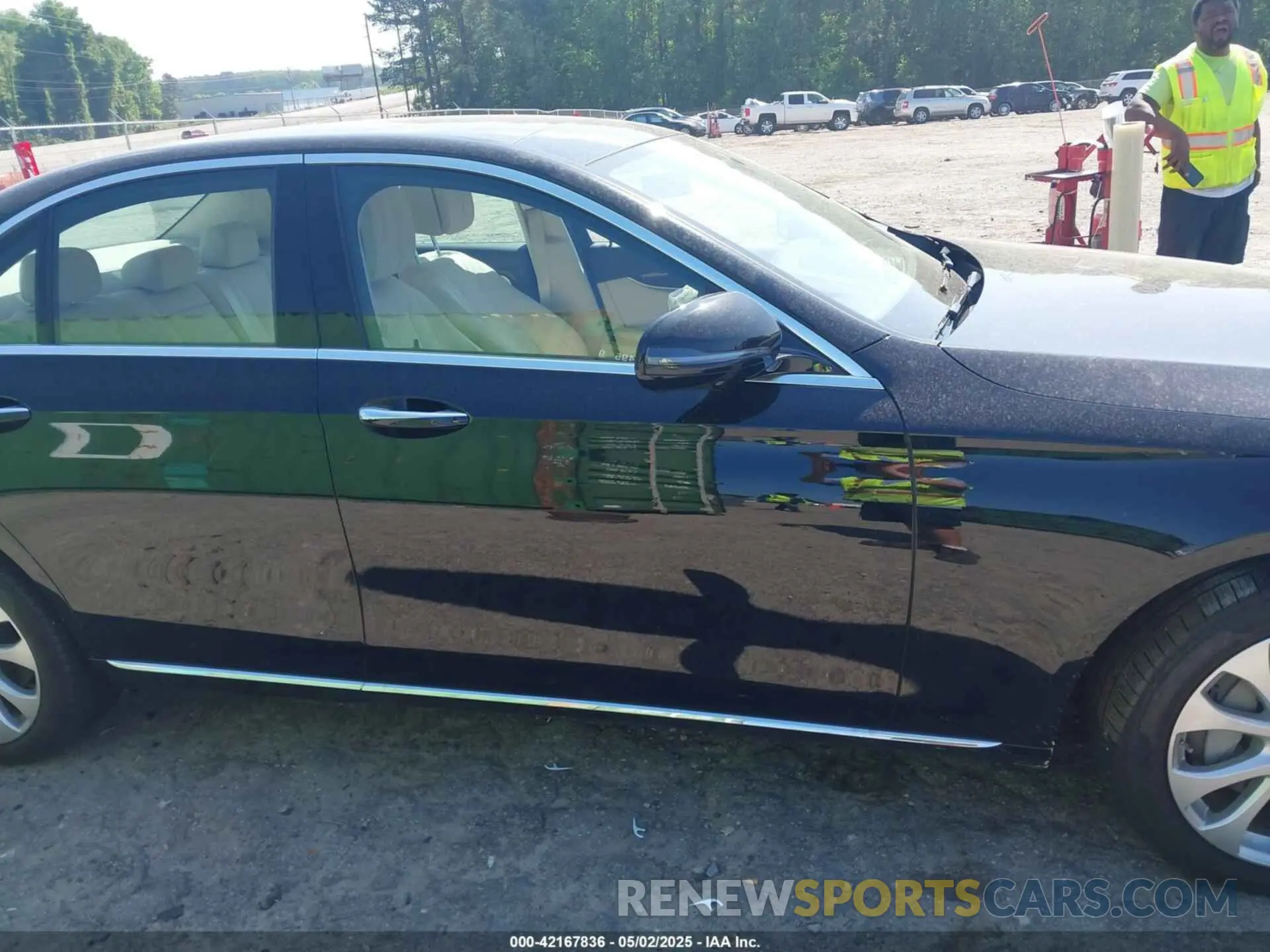 13 Photograph of a damaged car W1KZF8EB8LA771731 MERCEDES-BENZ E 350 2020
