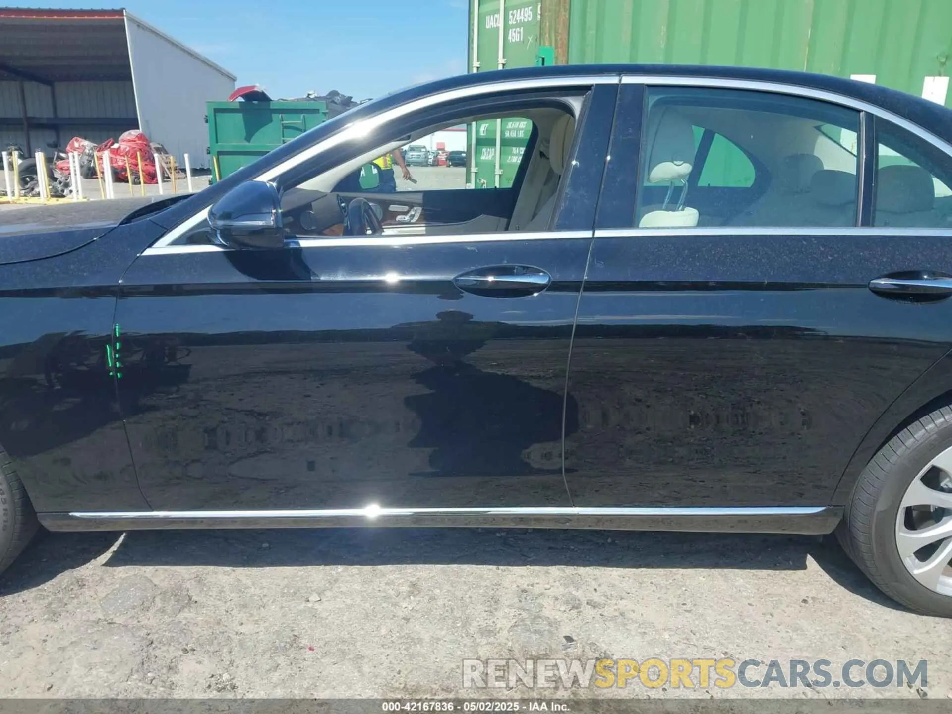 14 Photograph of a damaged car W1KZF8EB8LA771731 MERCEDES-BENZ E 350 2020