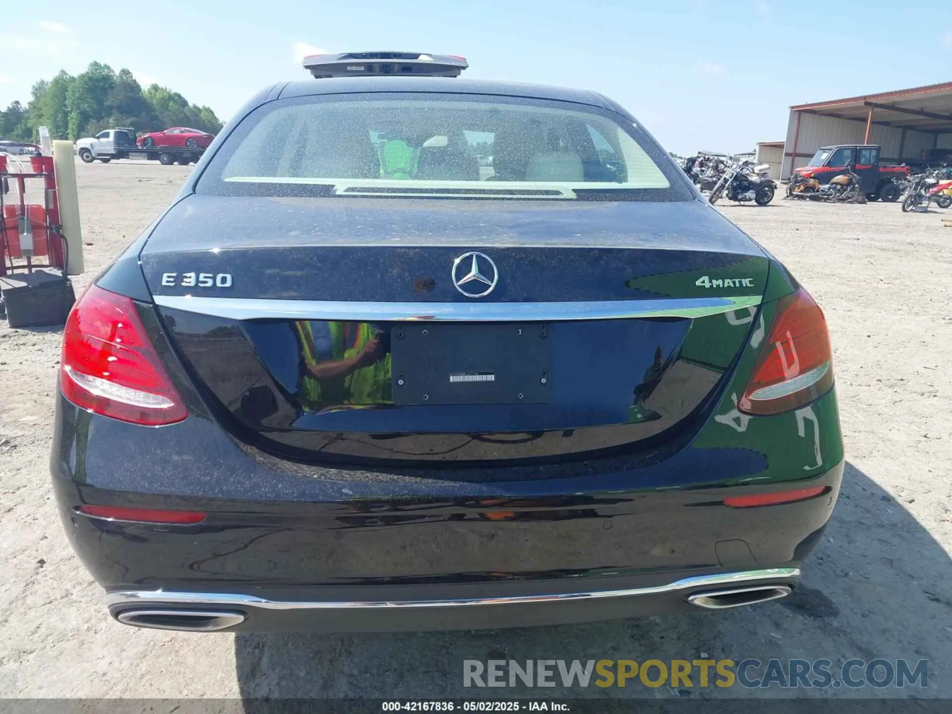 16 Photograph of a damaged car W1KZF8EB8LA771731 MERCEDES-BENZ E 350 2020