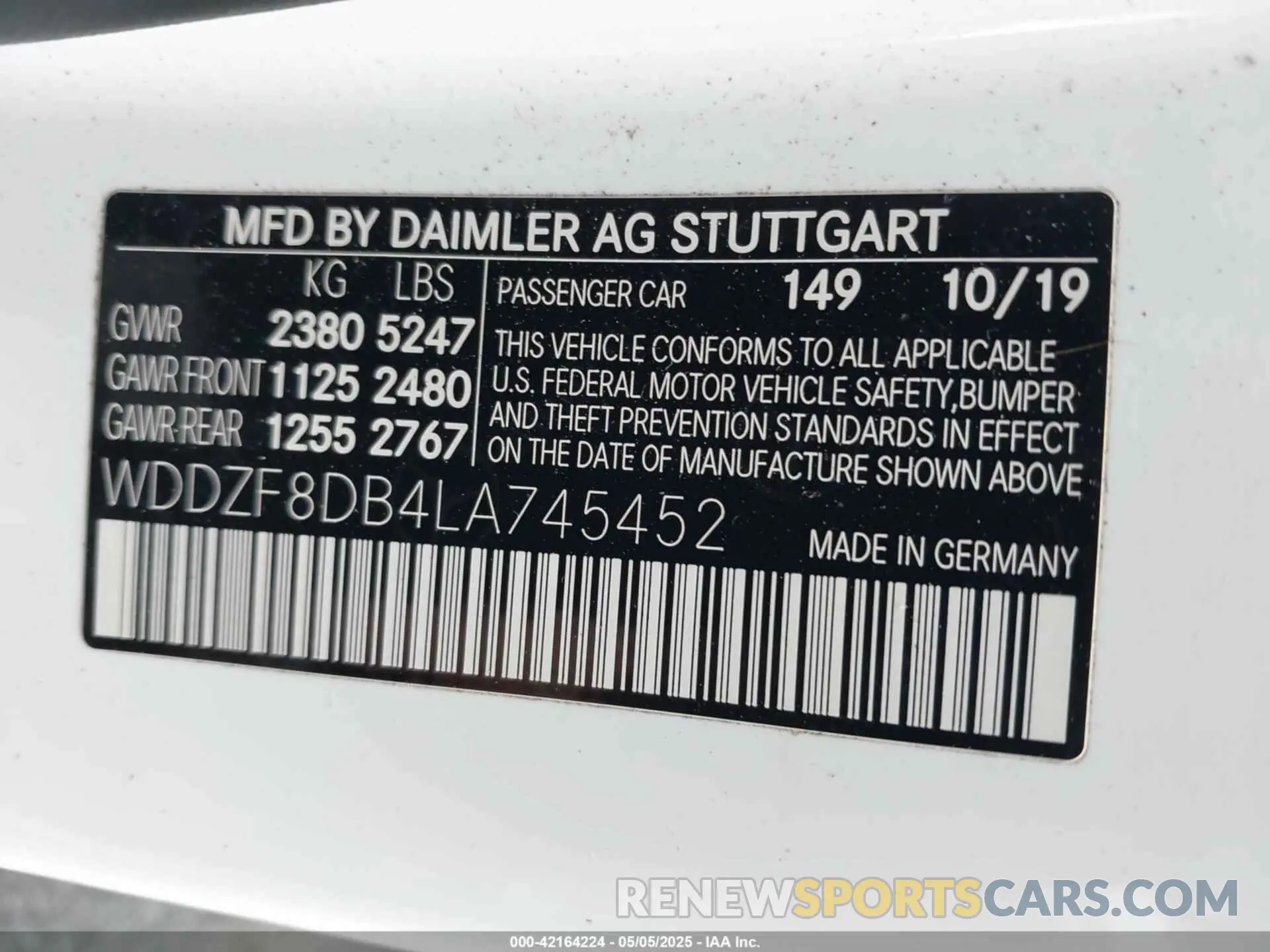 9 Photograph of a damaged car WDDZF8DB4LA745452 MERCEDES-BENZ E 350 2020