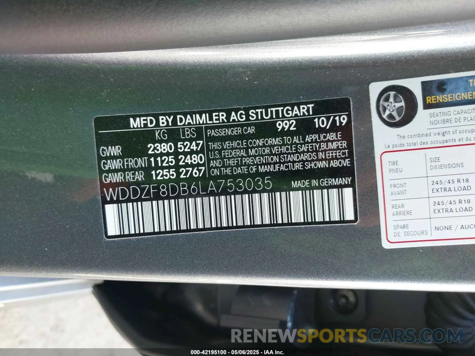 9 Photograph of a damaged car WDDZF8DB6LA753035 MERCEDES-BENZ E 350 2020