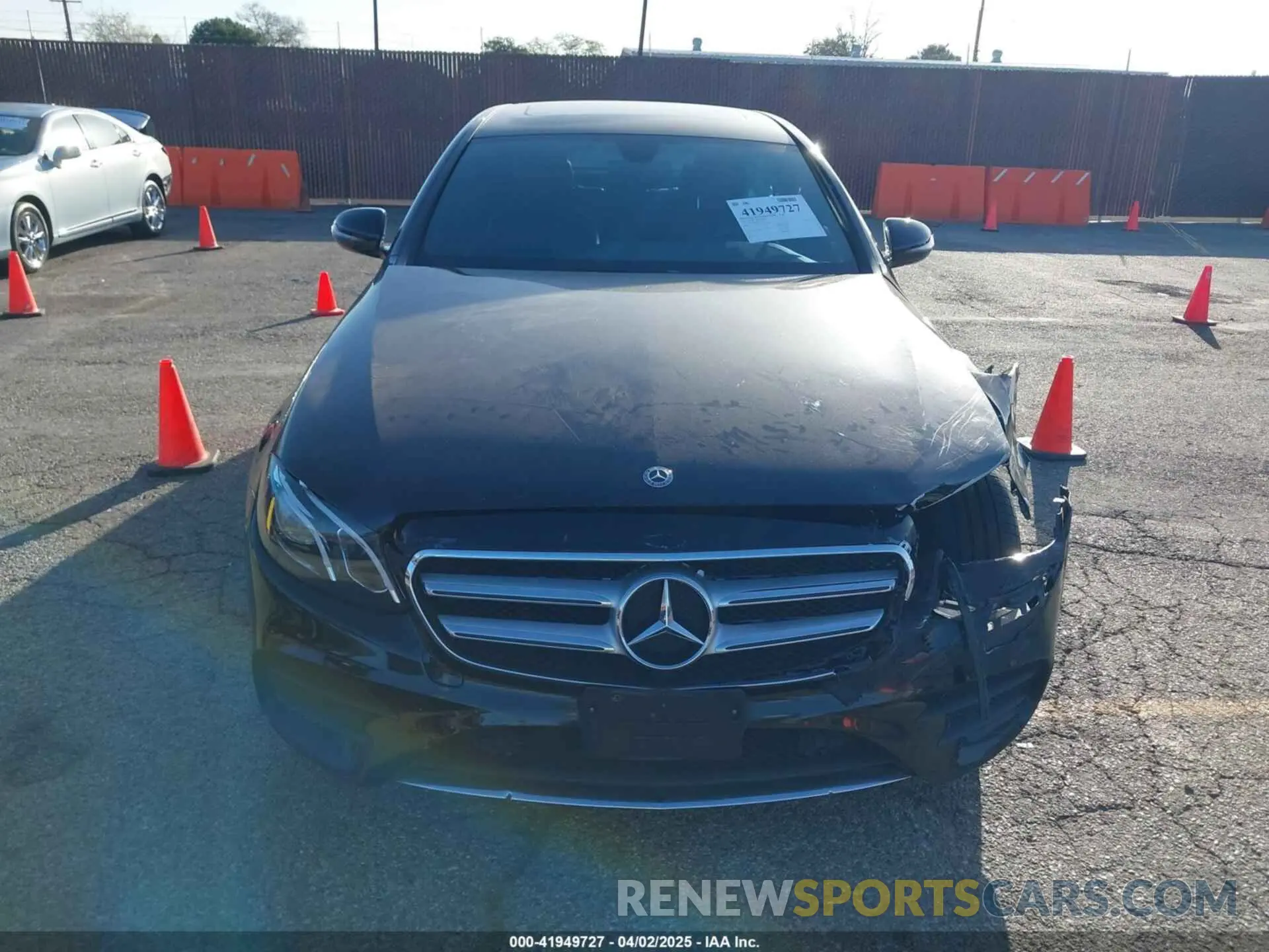 12 Photograph of a damaged car WDDZF8DB7LA712123 MERCEDES-BENZ E 350 2020