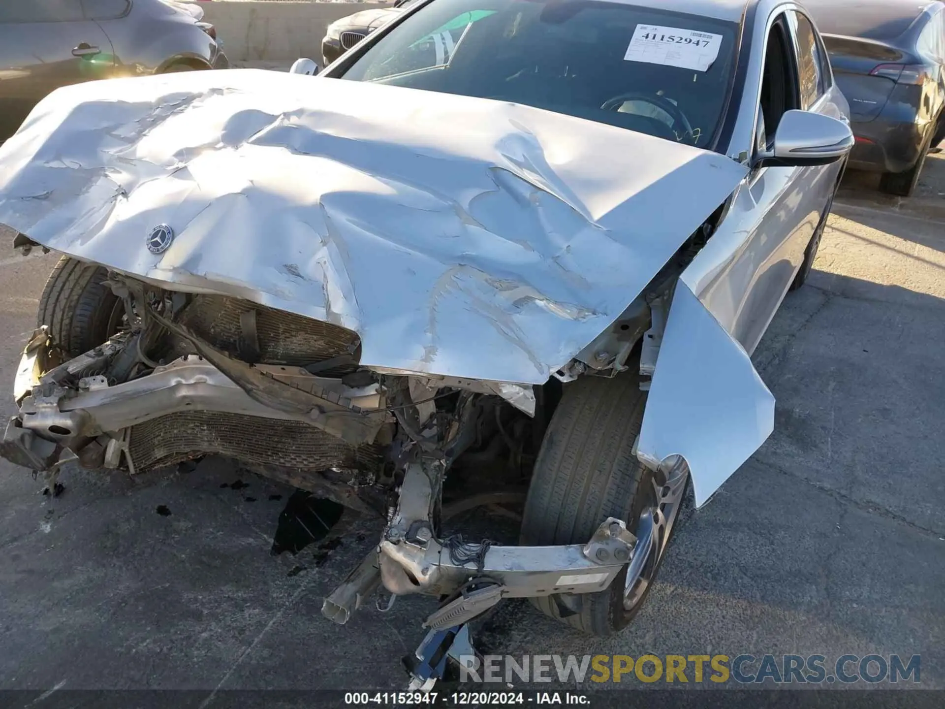 16 Photograph of a damaged car WDDZF8DBXLA709698 MERCEDES-BENZ E 350 2020